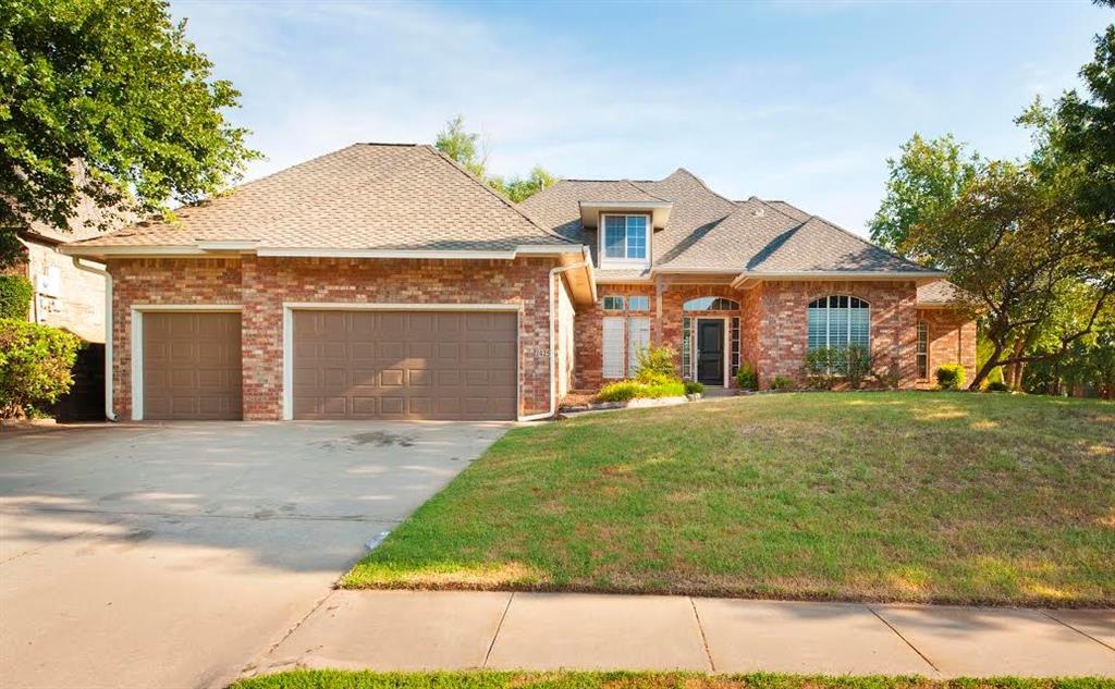 2425 Ashebury Way - Photo 1