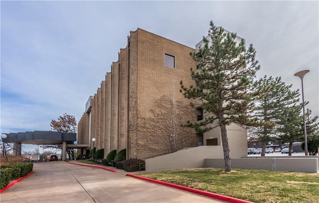11212 May Avenue - Photo 1