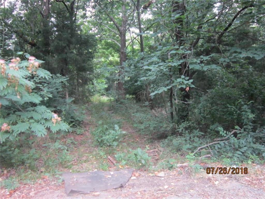 3300 Trosper Drive - Photo 1