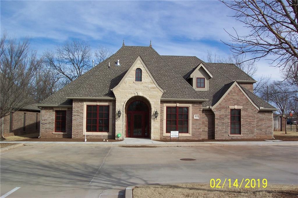 869 33rd Street - Photo 1
