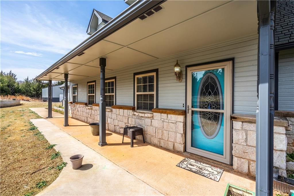 2512 Stinnett Lane - Photo 1