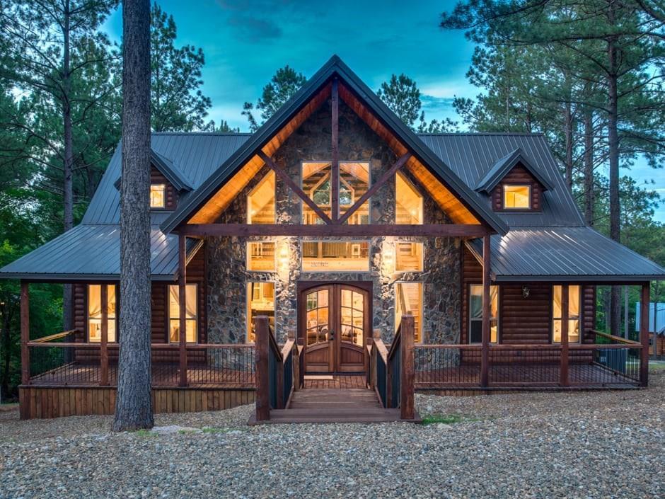 335 Mountain Pine Trail - Photo 1