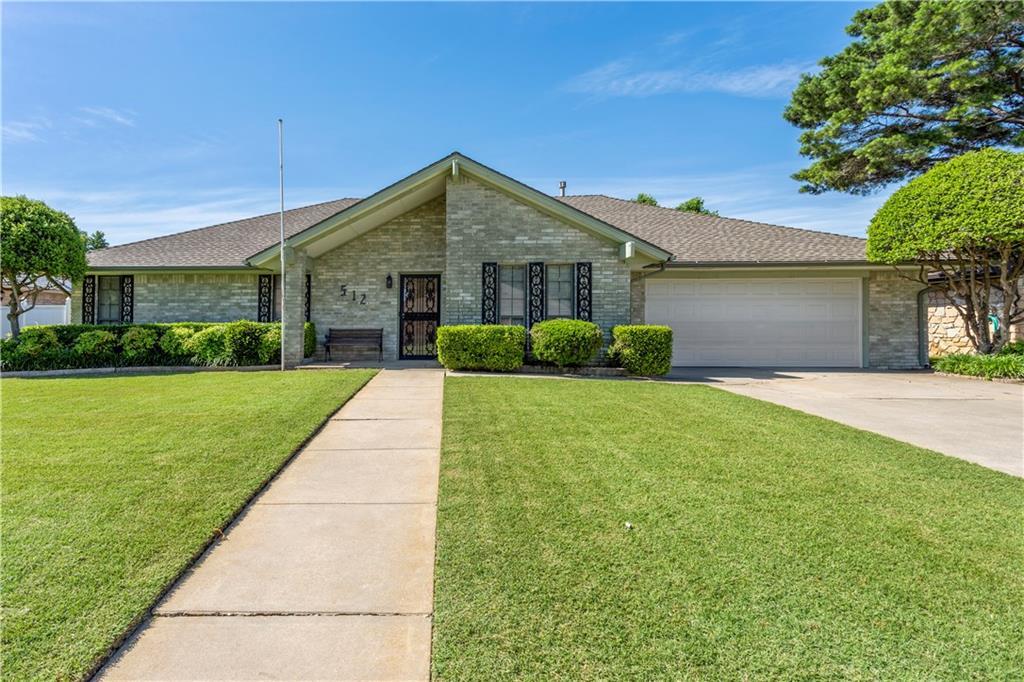 512 Sw 102nd Street - Photo 1
