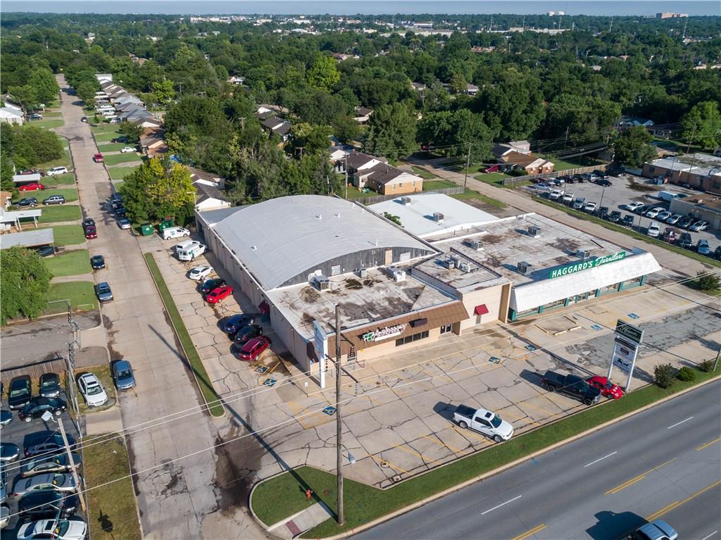 3401 May Avenue - Photo 1