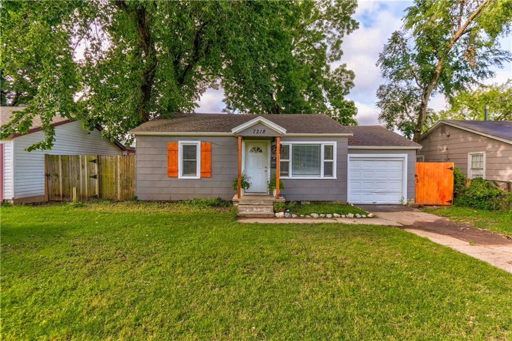 7218 43rd Street - Photo 1