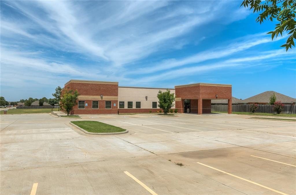 120 Chisholm Trail Way - Photo 1