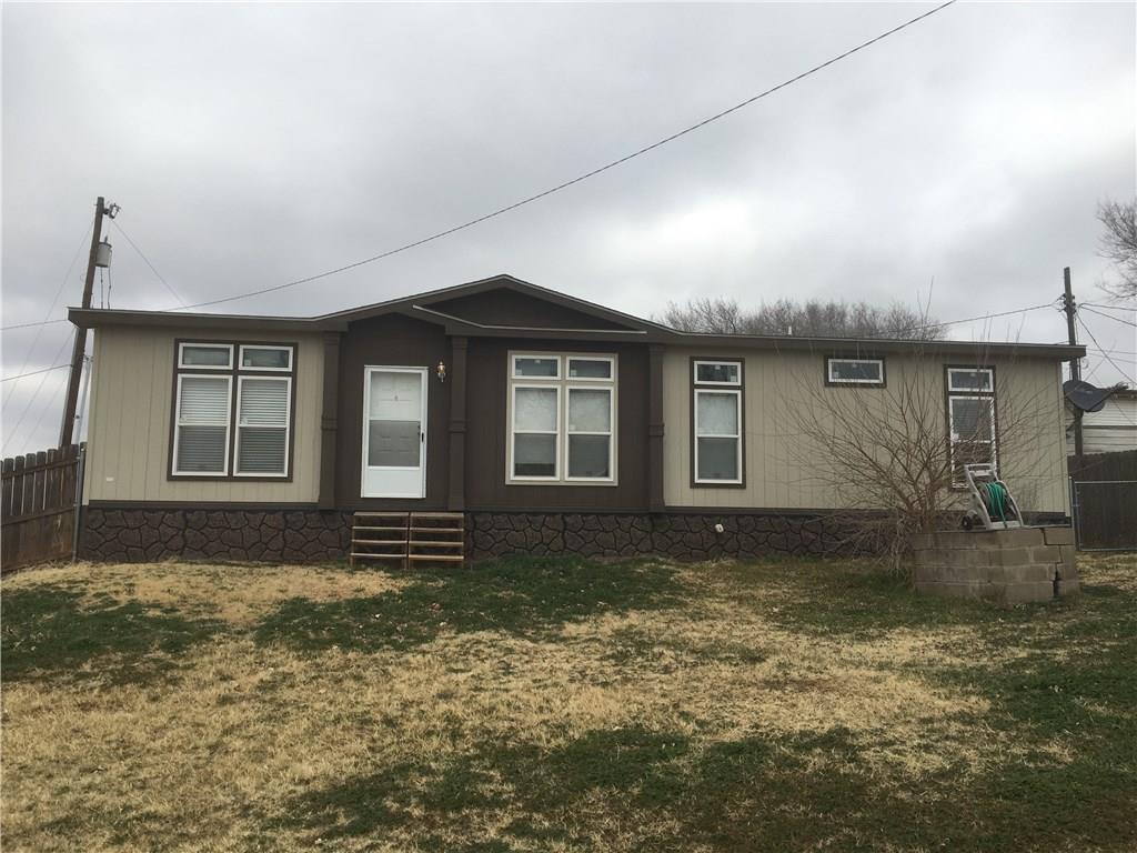 407 Pine Street - Photo 1