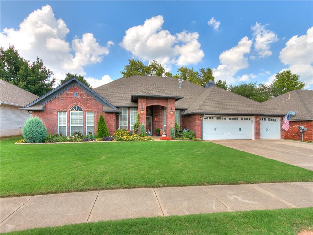 2825 Creek Side Drive - Photo 1