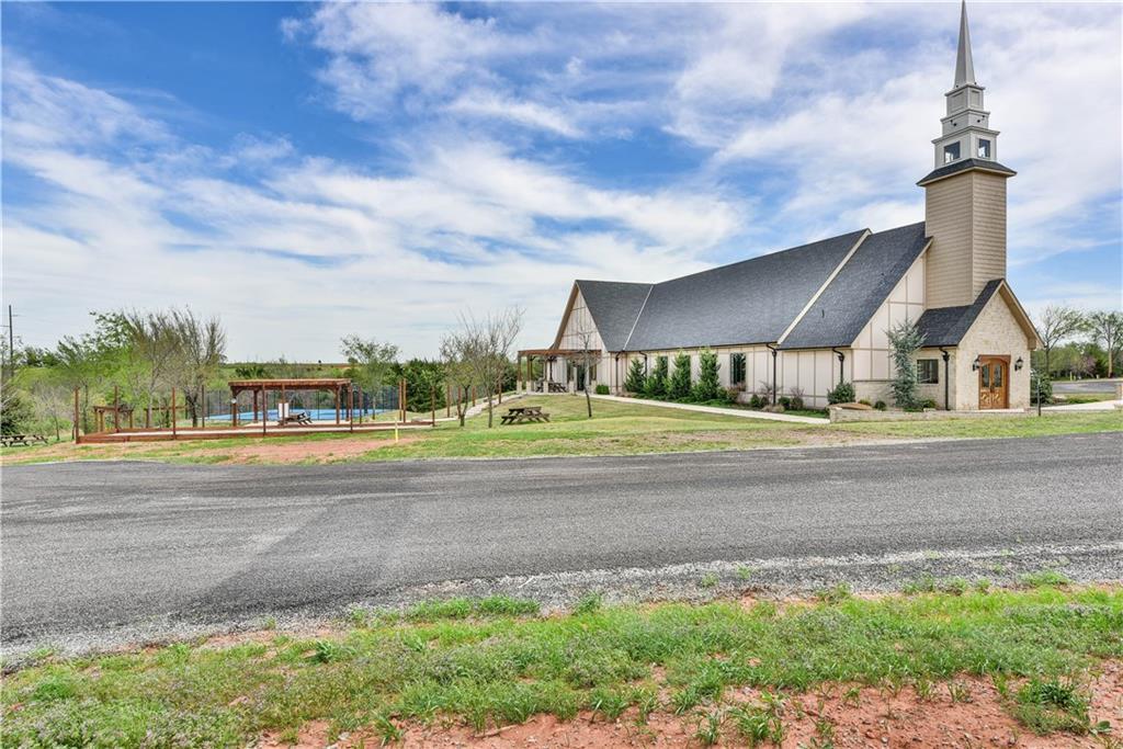 2464 Chapel Circle - Photo 1