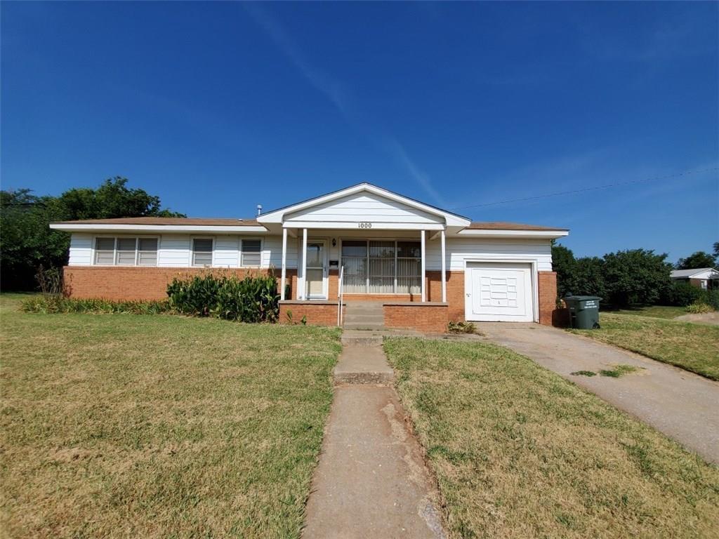 1000 Circle Drive - Photo 1