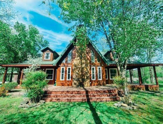 132 Woodland Circle - Photo 1