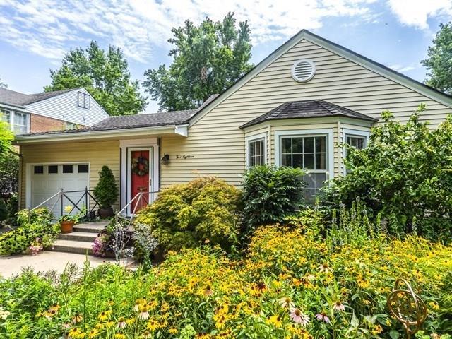518 Shawnee Street - Photo 1