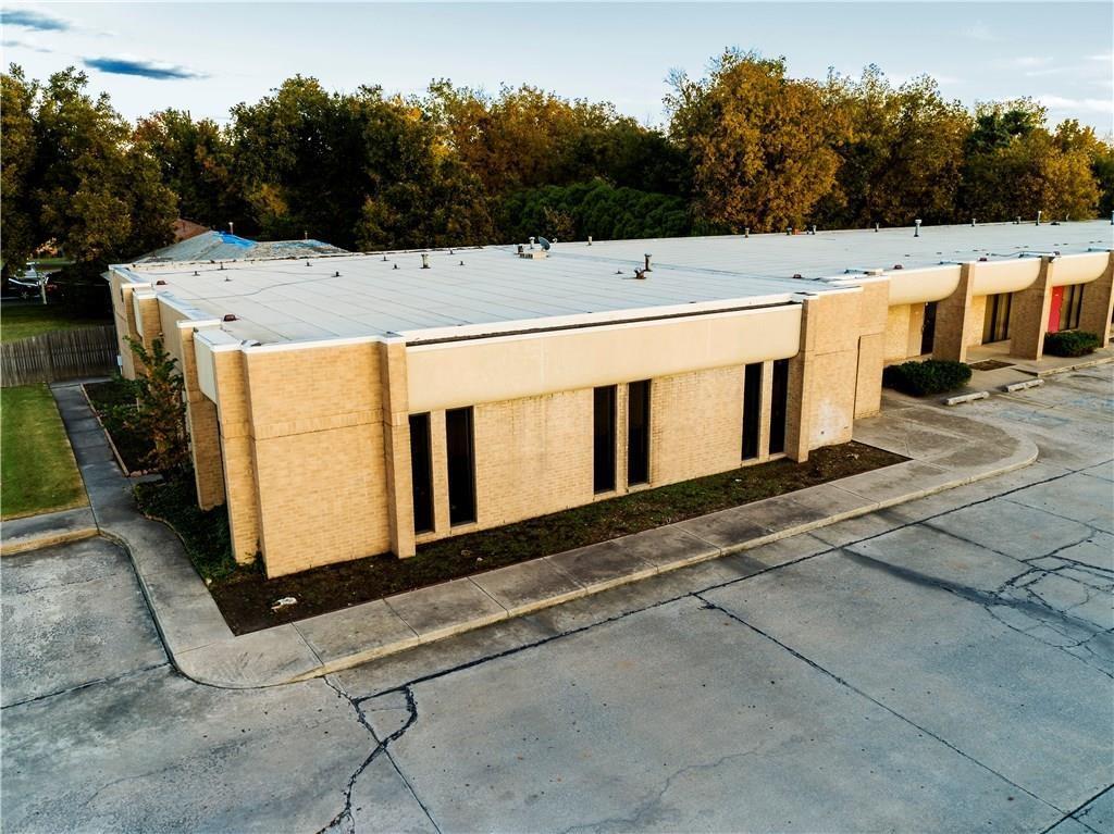 5818 50th Street - Photo 1
