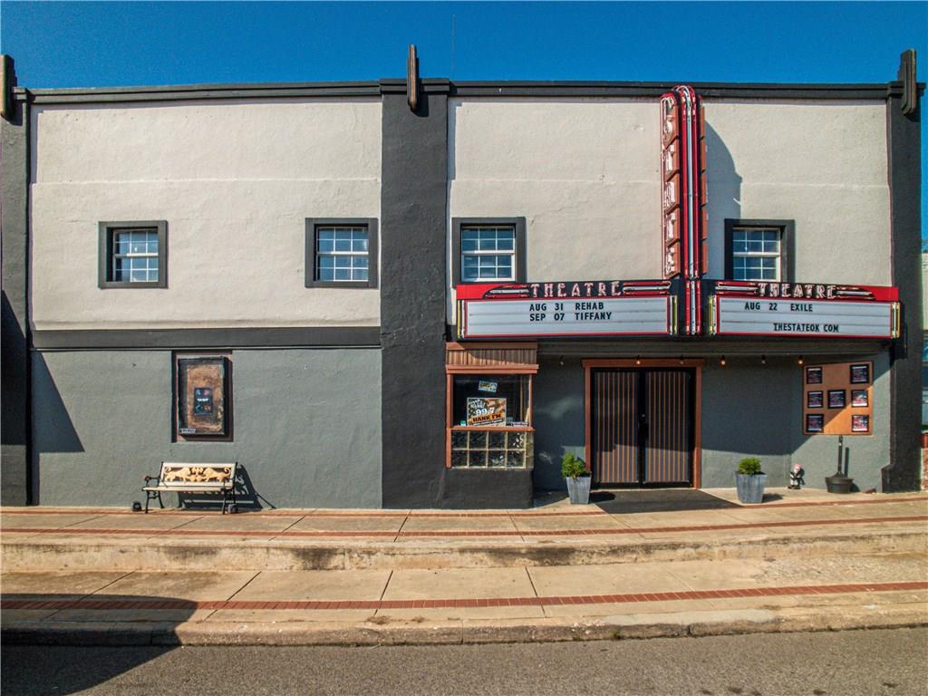 1961 Church Avenue - Photo 1