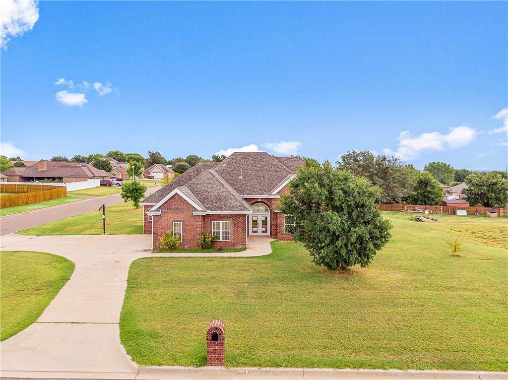 604 Konner Circle - Photo 1