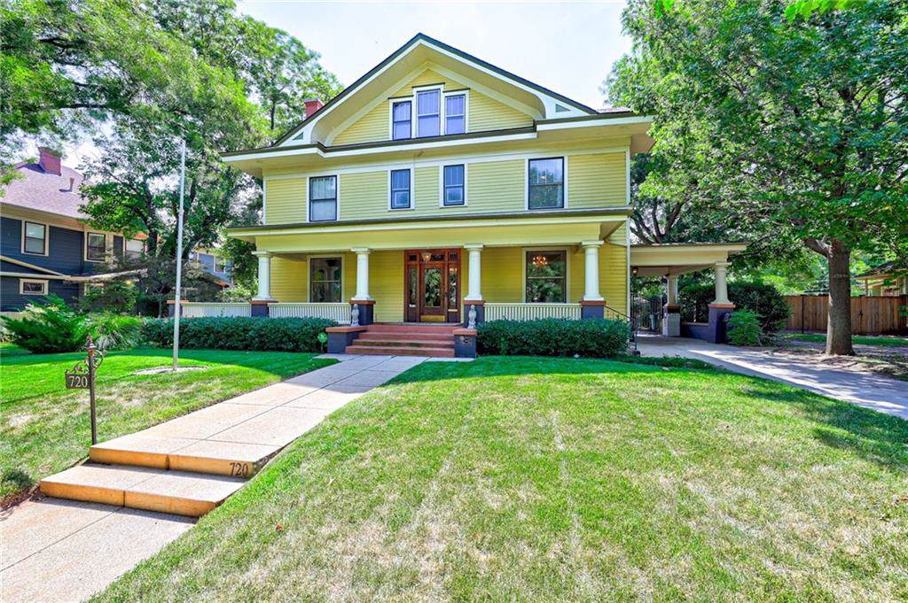 720 16th Street - Photo 1