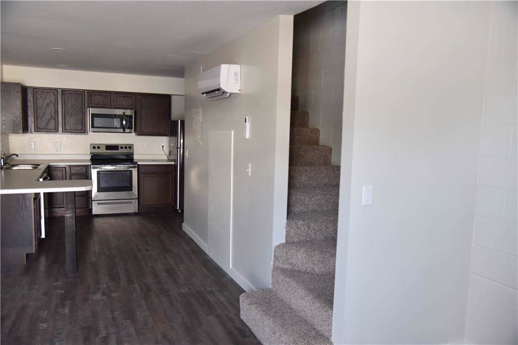 710 State Street - Photo 1