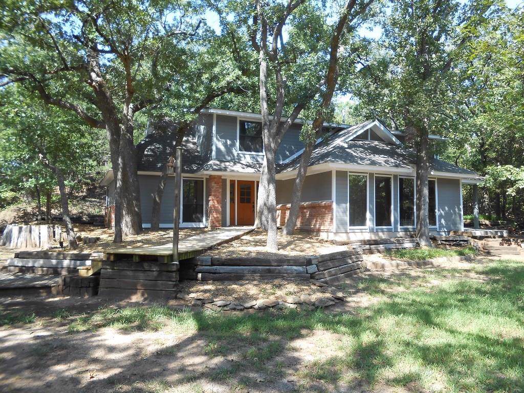307 Woodland Drive - Photo 1