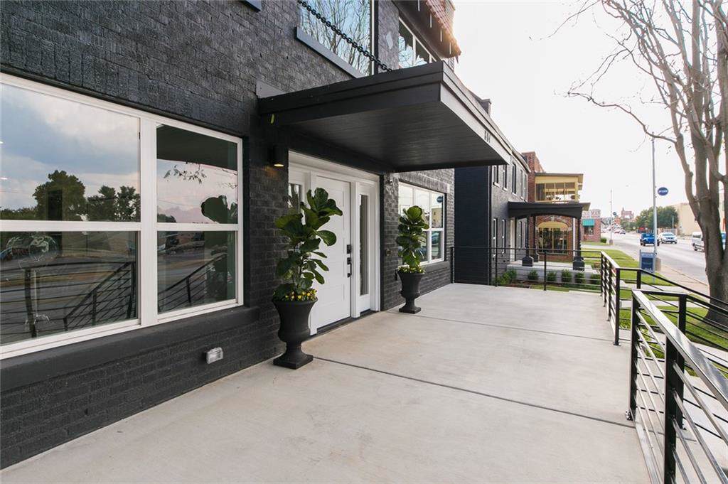 804 23rd Street - Photo 1
