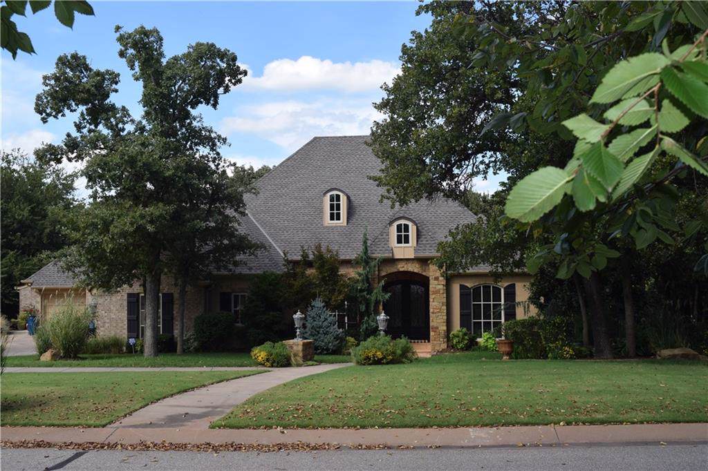 2553 Crestwood Drive - Photo 1