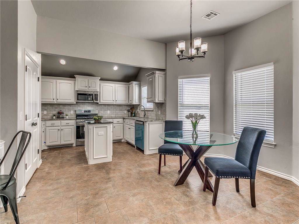 1805 Mead Lane - Photo 1