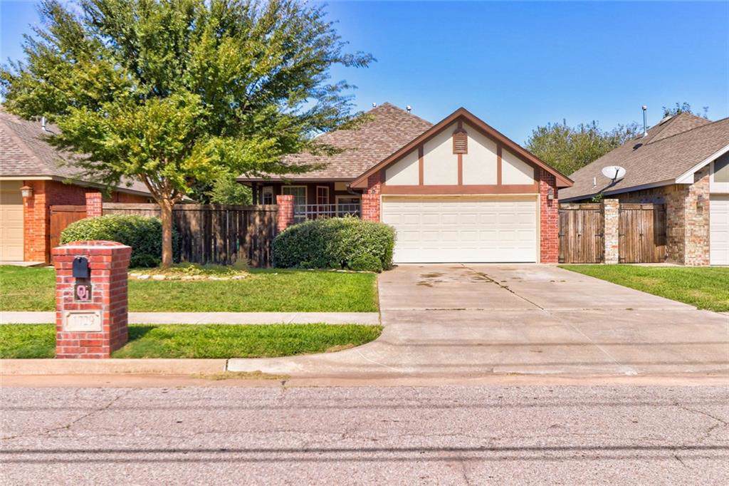 1729 7th Street - Photo 1