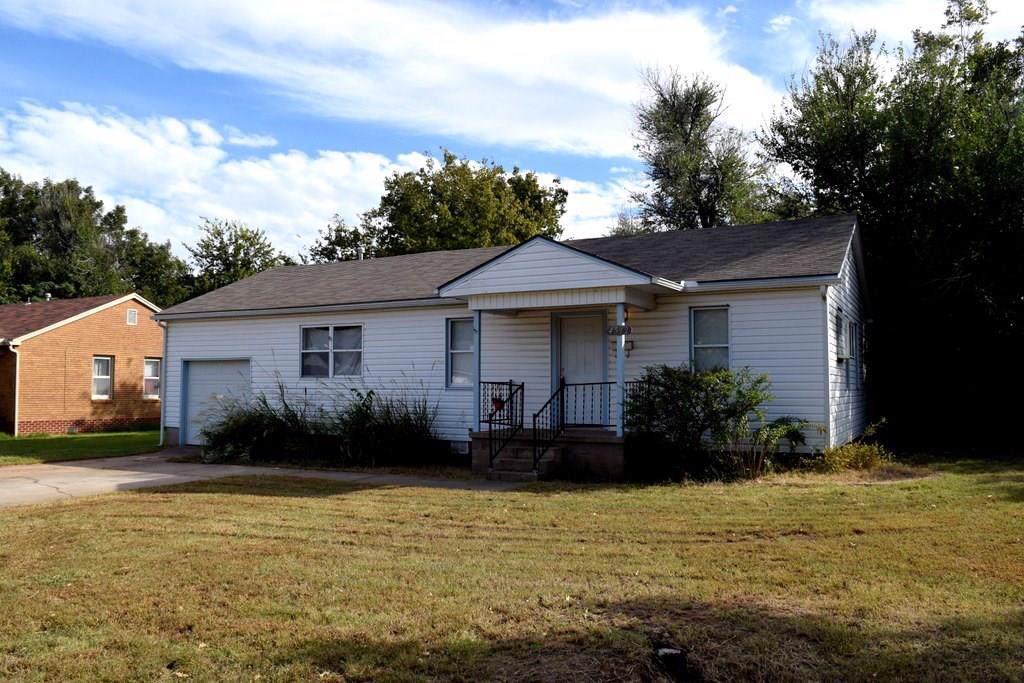 4512 25th Street - Photo 1