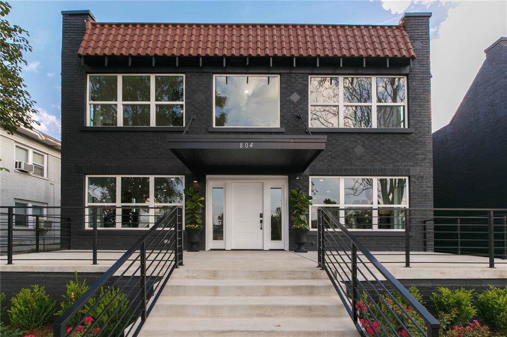 804 23rd Street - Photo 1