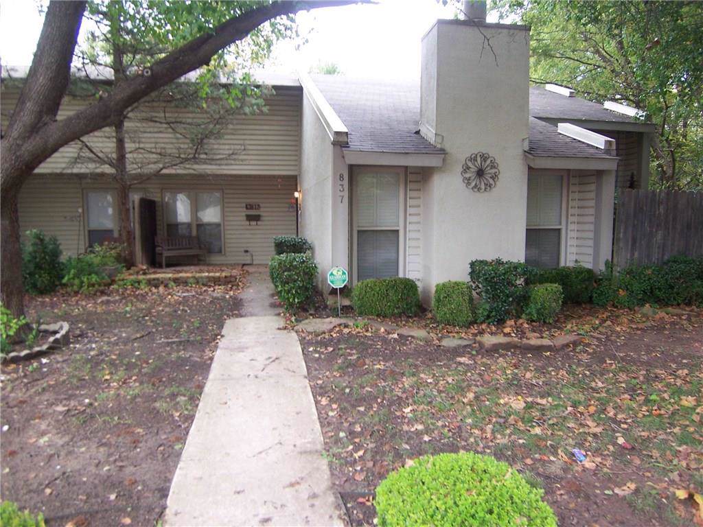 837 Cardinal Creek Boulevard - Photo 1