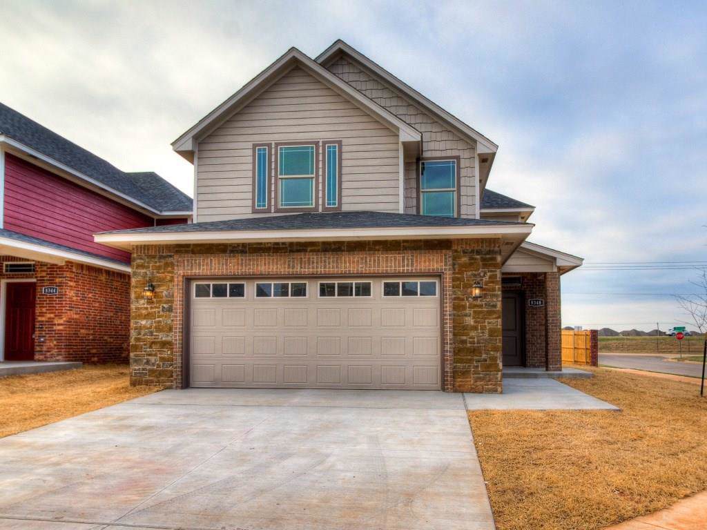 8348 137th Street - Photo 1