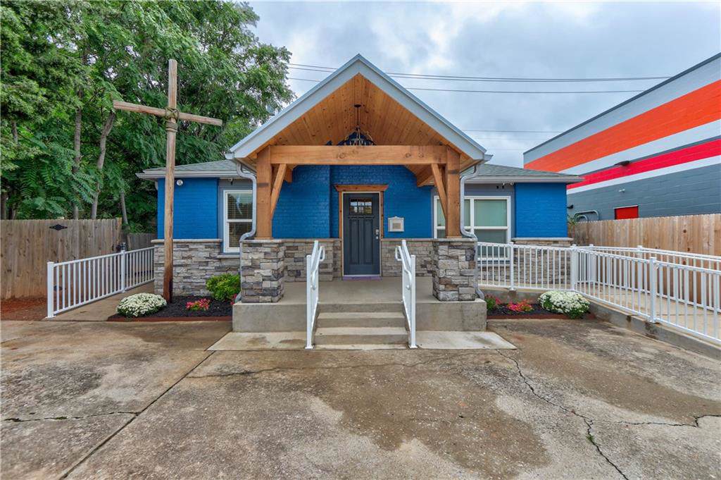 2917 Pioneer Street - Photo 1
