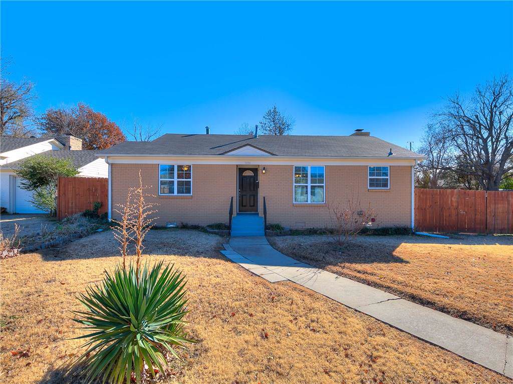 1416 Oxford Way - Photo 1