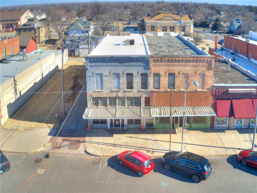 211 Rock Island Avenue - Photo 1