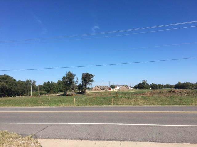 39004 Macarthur Street - Photo 1