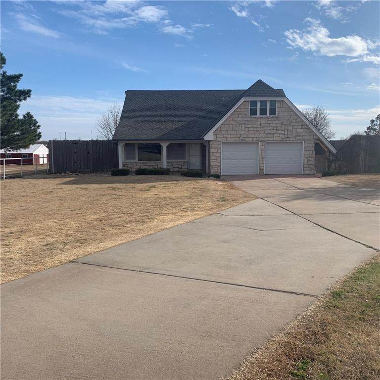 8900 185th Street - Photo 1