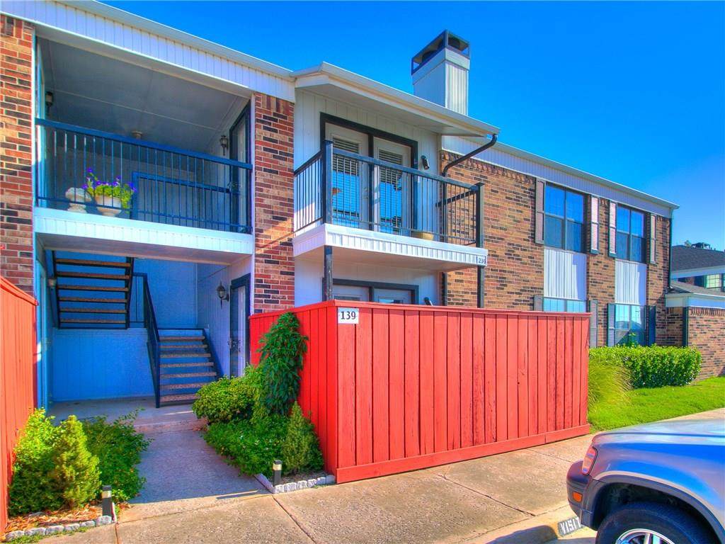 3003 River Oaks Drive - Photo 1