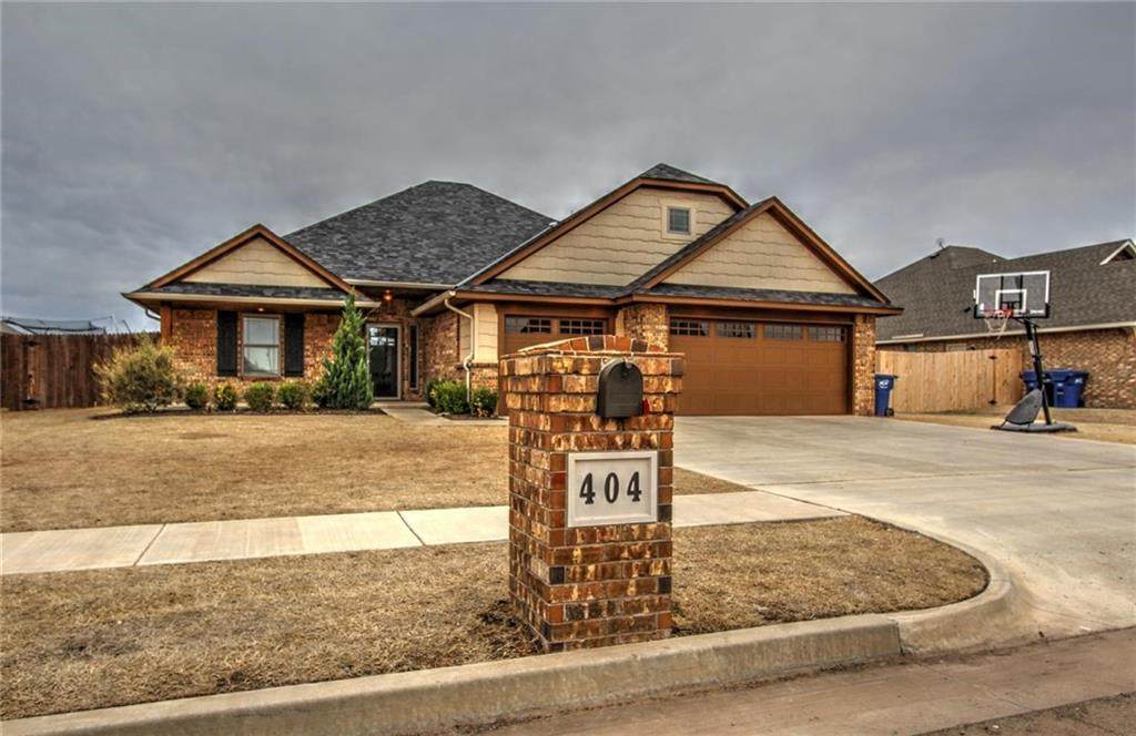 404 Auburn Lane - Photo 1
