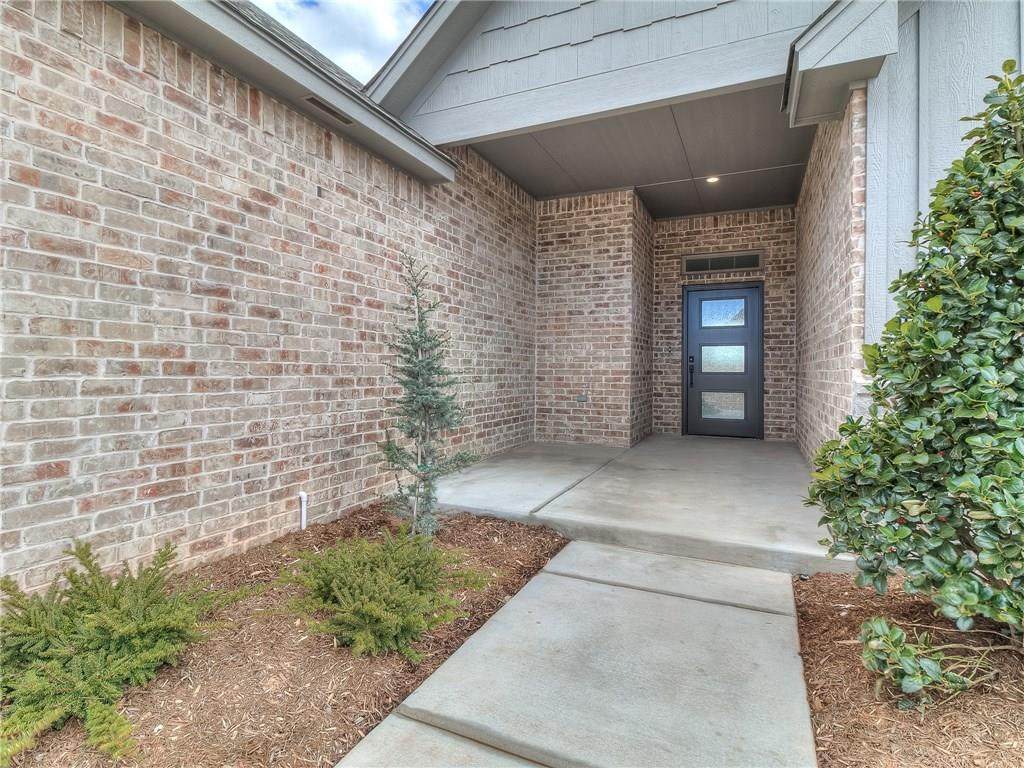 16308 Brookefield Drive - Photo 1