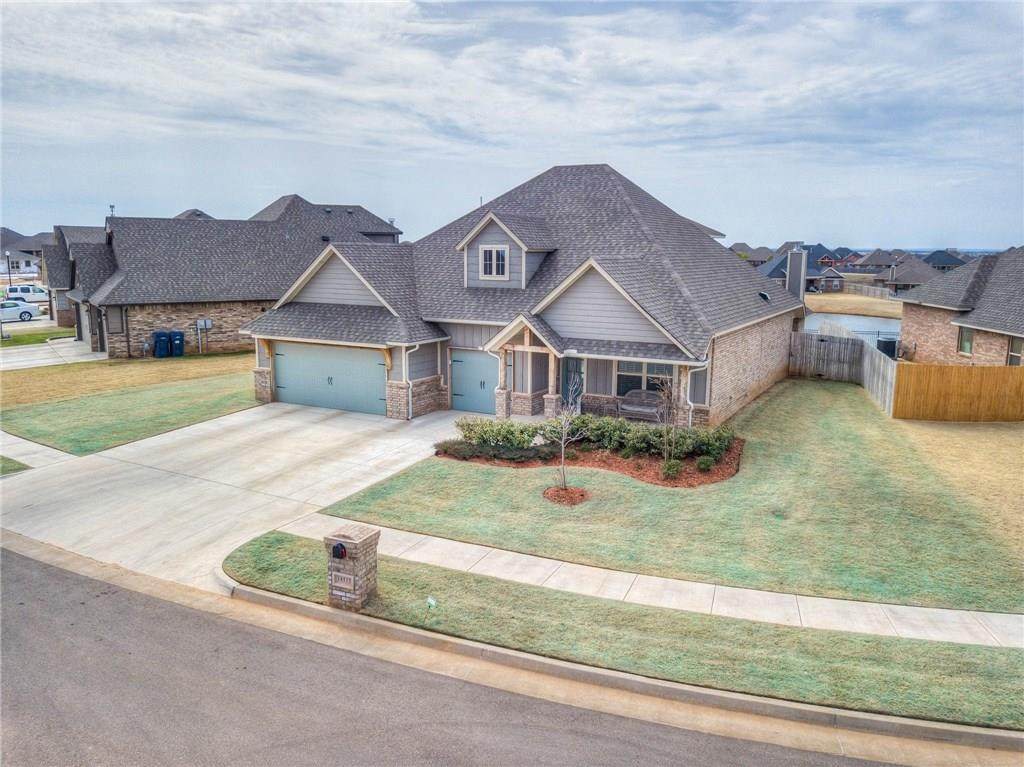 18513 Groveton Boulevard - Photo 1