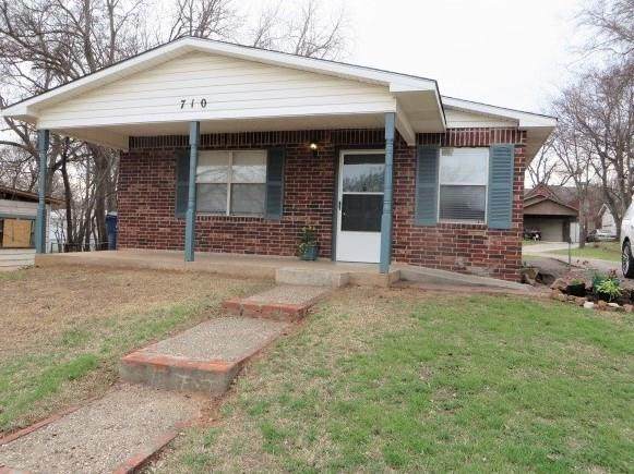 710 5th Street - Photo 1