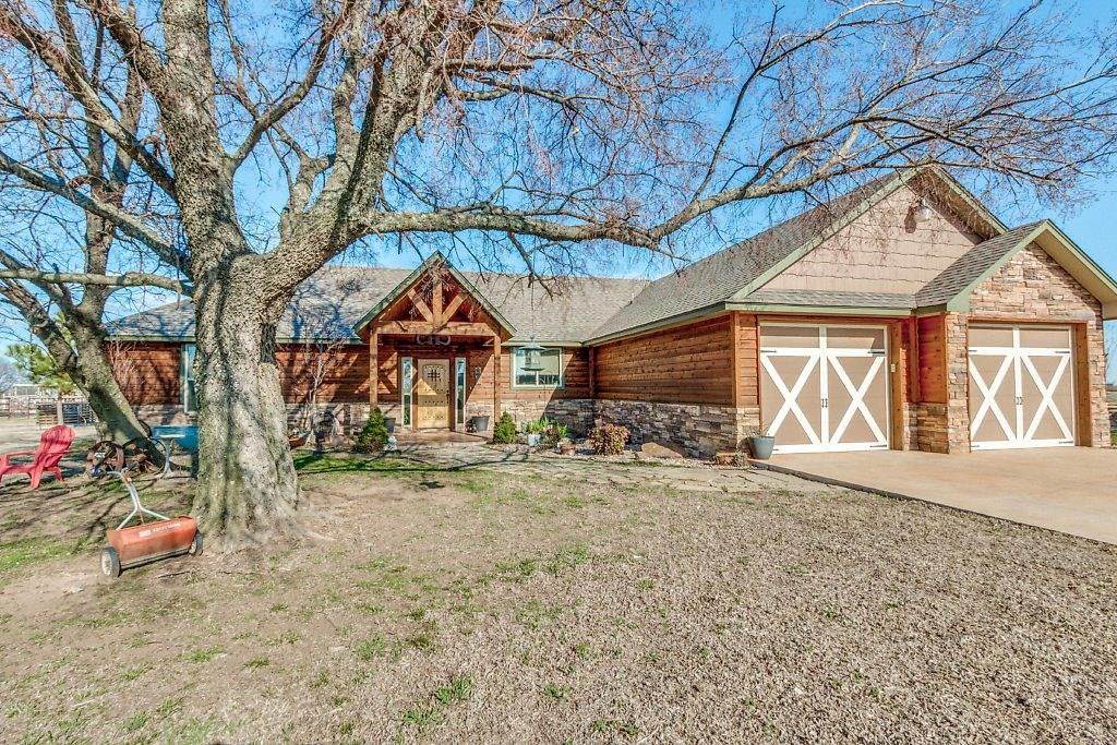 2967 Main Street - Photo 1