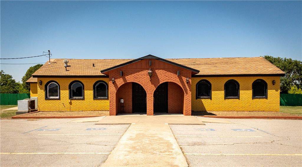 2401 Falcon Road - Photo 1