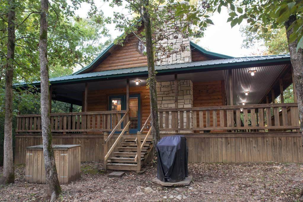 173 Alexis Lane - Photo 1