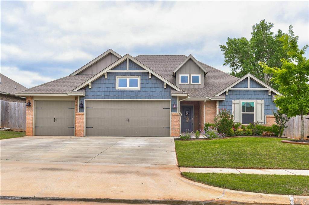 412 Charlotte Terrace - Photo 1