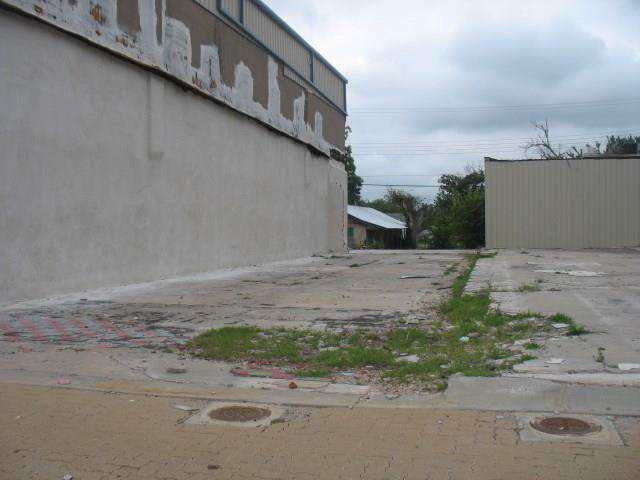 312 Main Street - Photo 1