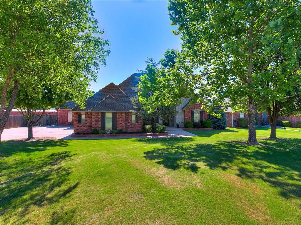 308 Wyndemere Lakes Drive - Photo 1