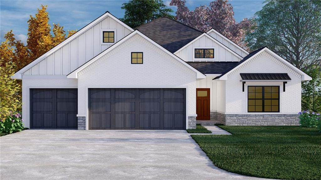 447 Auburn Circle - Photo 1