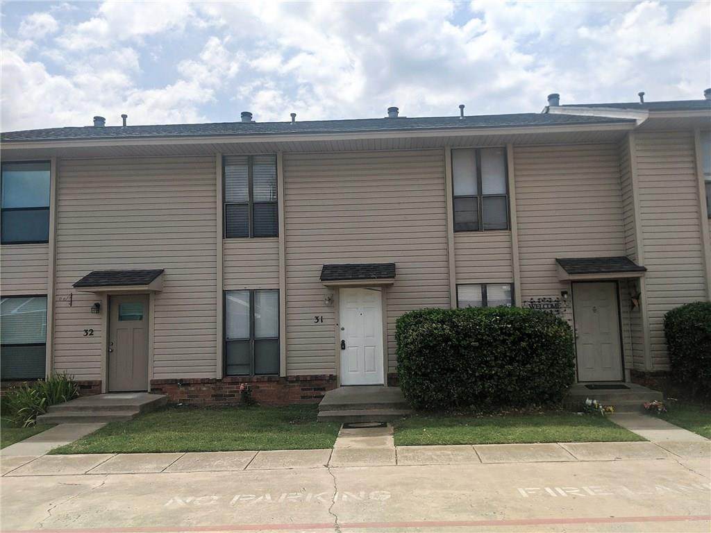 1901 Lindsey Street - Photo 1