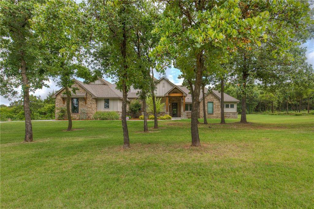 10413 39th Circle - Photo 1