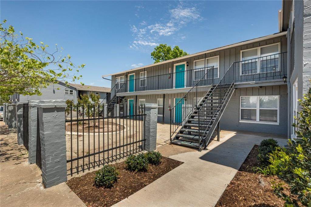 900 Wayne Street - Photo 1